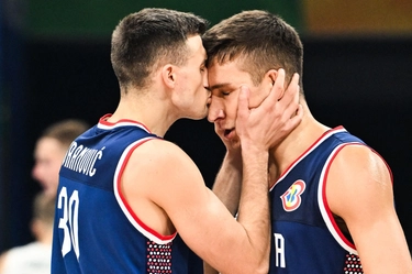 Mondiale basket 2023, la Serbia batte la Lituania e vola in semifinale. Come è andata