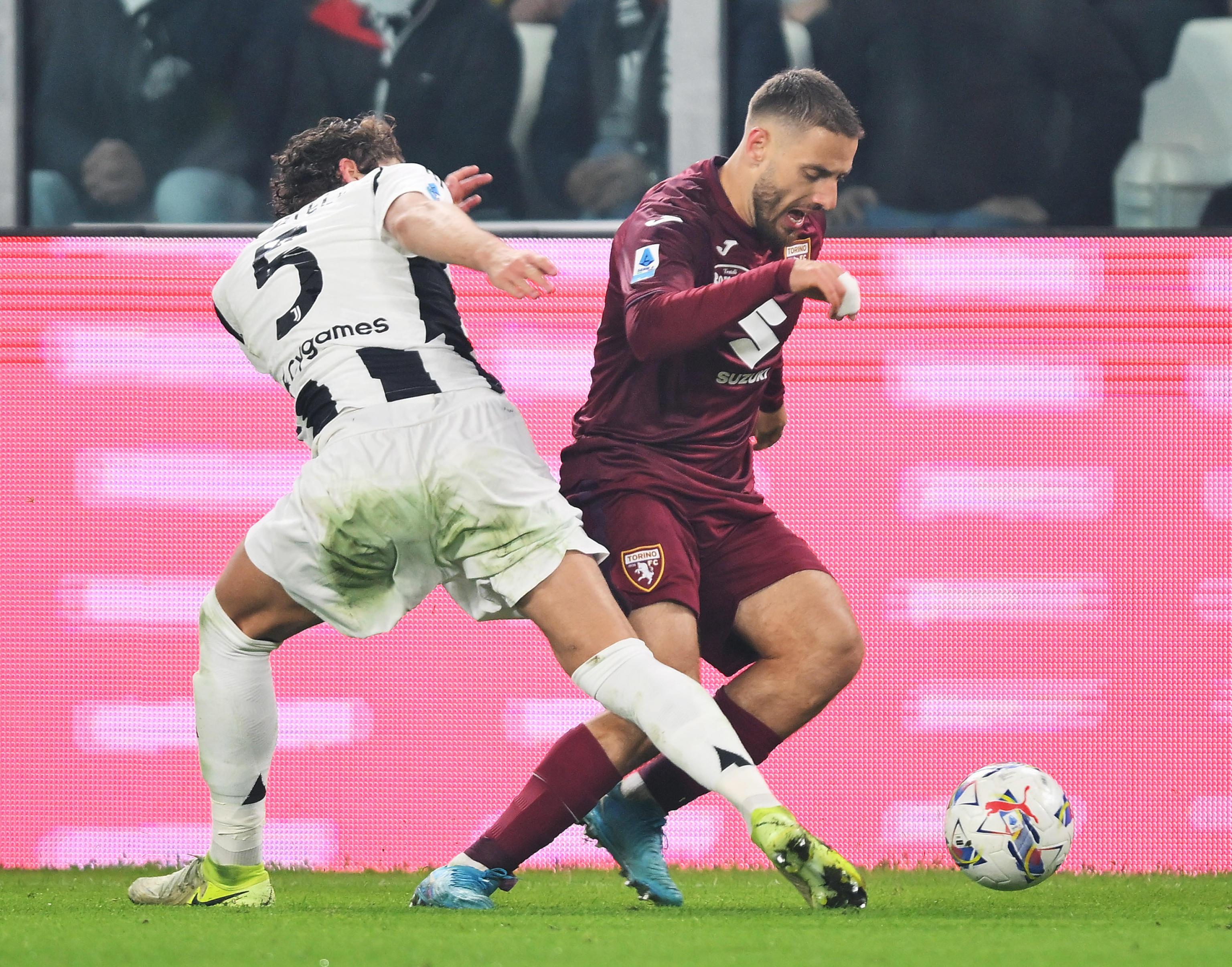 Torino Juventus 1 1, Vlasic replica a Yildiz. Ancora 