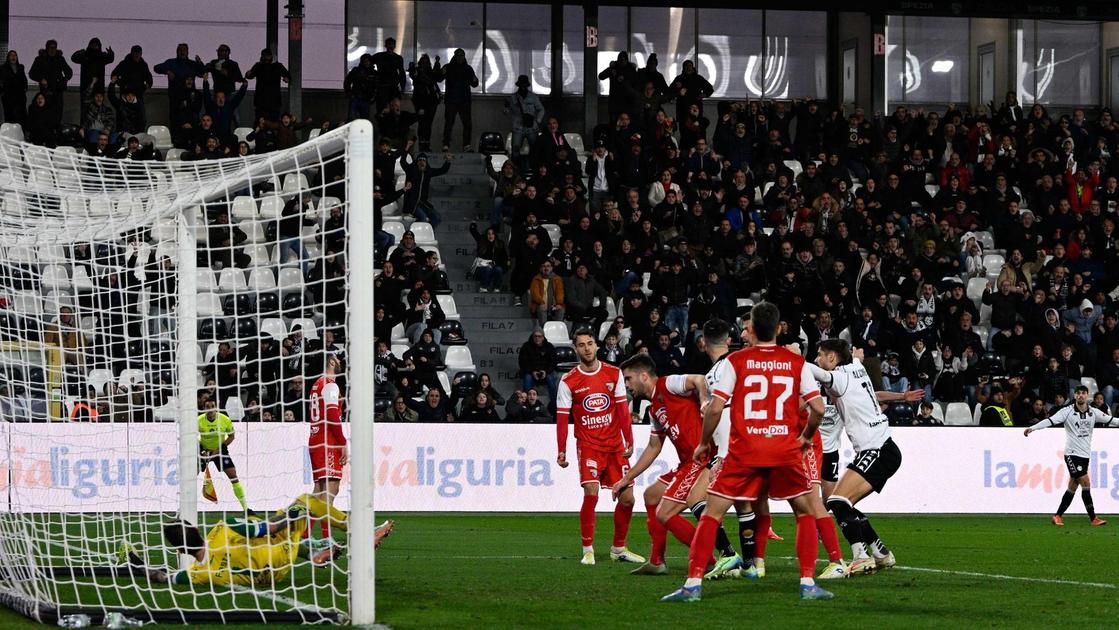 Lo Spezia si salva all’ultimo tuffo. Falcinelli evita il primo ko al Picco. Mantova avanti con Debenedetti. Il ’muro’ virgiliano cade nel finale