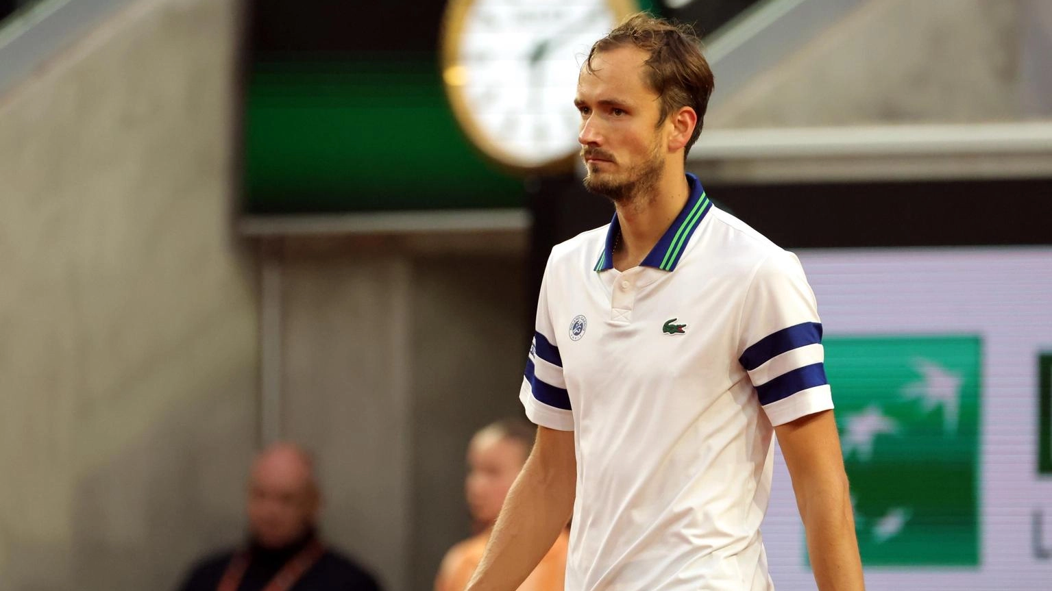 Roland Garros: Medvedev batte Machac e accede agli ottavi