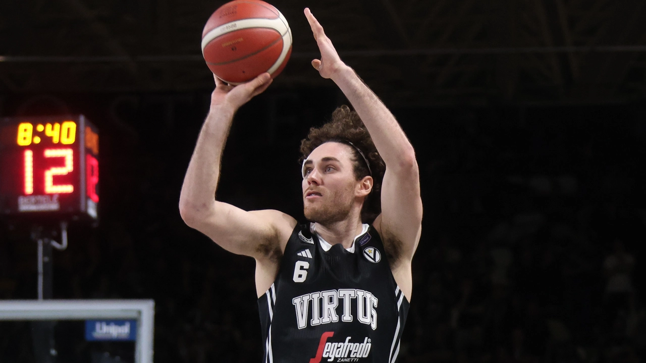 Alessandro Pajola, guard of Virtus Segafredo, born in 99