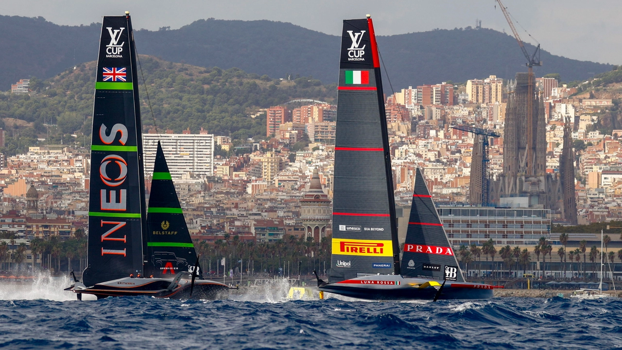 Ineos Britannia e Luna Rossa hanno regalato grandi emozioni a Barcellona Ineos Britannia e Luna Rossa hanno regalato grandi emozioni a Barcellona