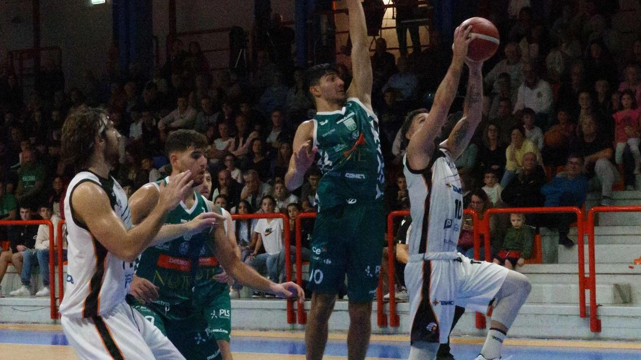 SPEZIA 100 MENS SANA 101 DTS SPEZIA: Carpani 18, Pettinaroli 23, Monaco ne, Ramirez 8, Gogishvili 6, Merlo 22, Giazzoni ne, Leporati,...