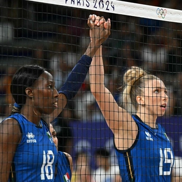 Com’è dolce la rivincita di Tokyo. Azzurre inarrestabili, Serbia ko. Ora la Turchia per l’assalto alla finale