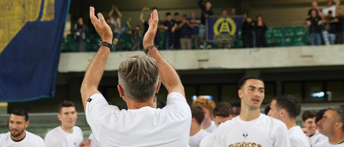 Calcio: Lazio; ufficiale l'arrivo del centrocampista Muñoz