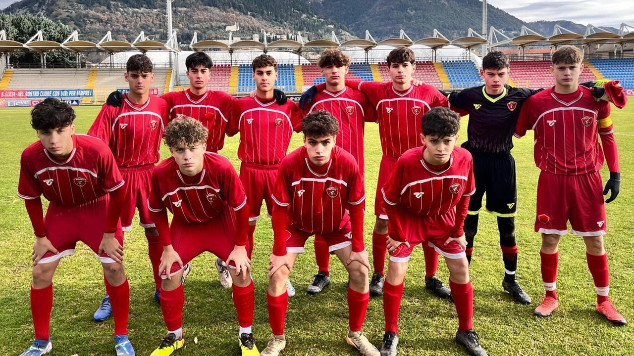 Il Perugia Under 15 chiude il girone di andata con una vittoria nel derby in casa del Gubbio (4-1). Dopo...