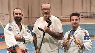 Il progetto Shinsen Academy per lo sviluppo del Kobudo e del Duo System ha preso il via con una lezione speciale guidata dal maestro Rian Di Pietro. Il percorso formativo mira a elevare il livello tecnico degli atleti, coinvolgendo maestri di calibro internazionale.