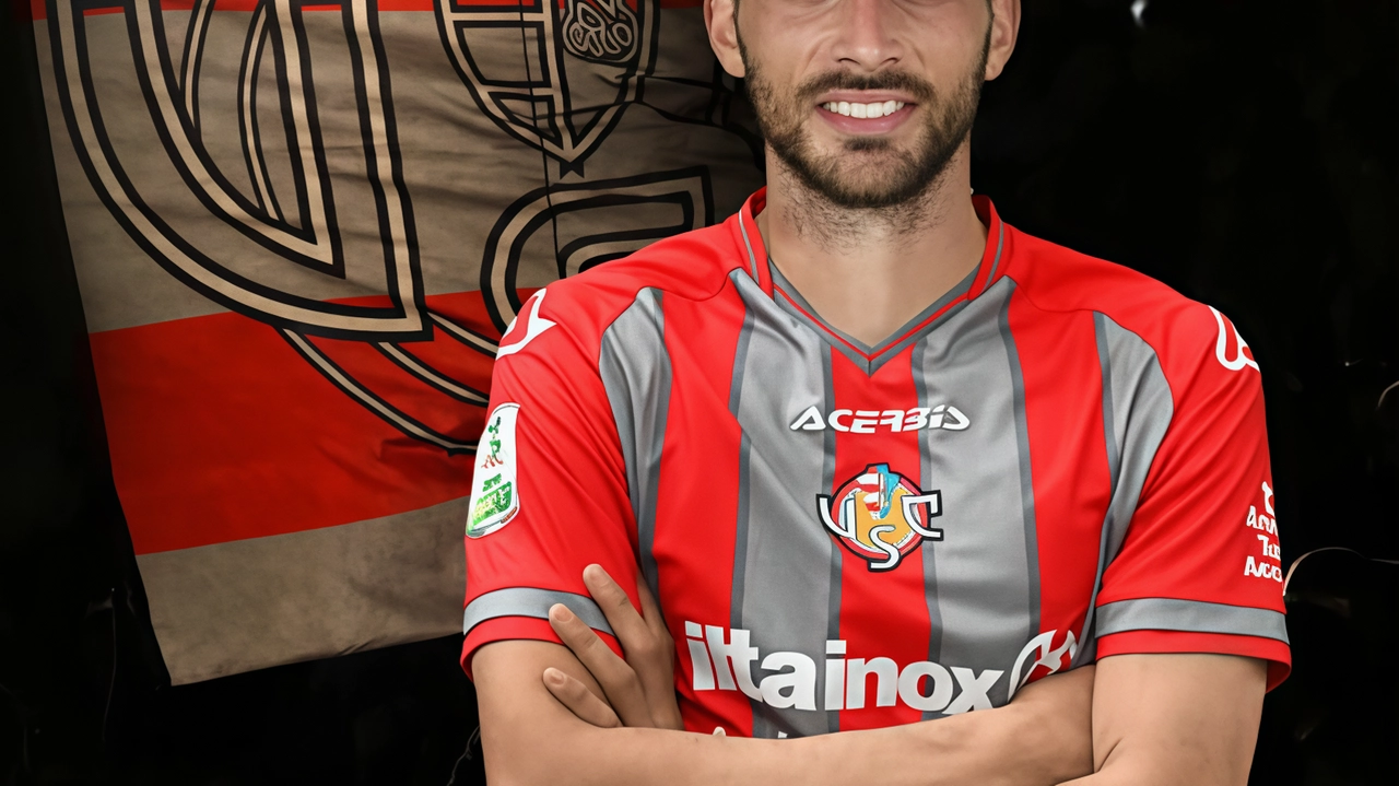 Mattia Valoti on a permanent deal from Monza: he finds mister Stroppa at Cremonese Mattia Valoti on a permanent deal from Monza: he finds mister Stroppa at Cremonese