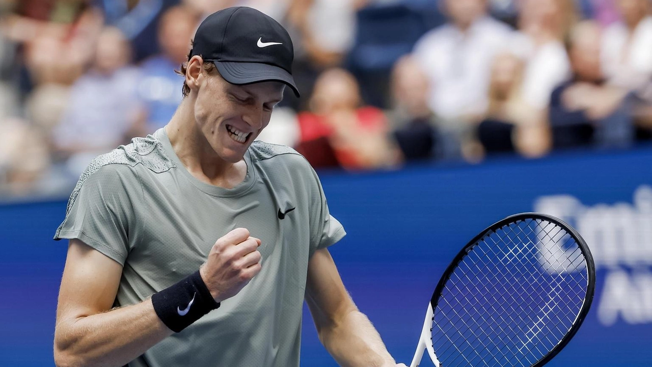 Prima volta per l'azzurro che vince 7-5 7-6 6-2 Prima volta per l'azzurro che vince 7-5 7-6 6-2
