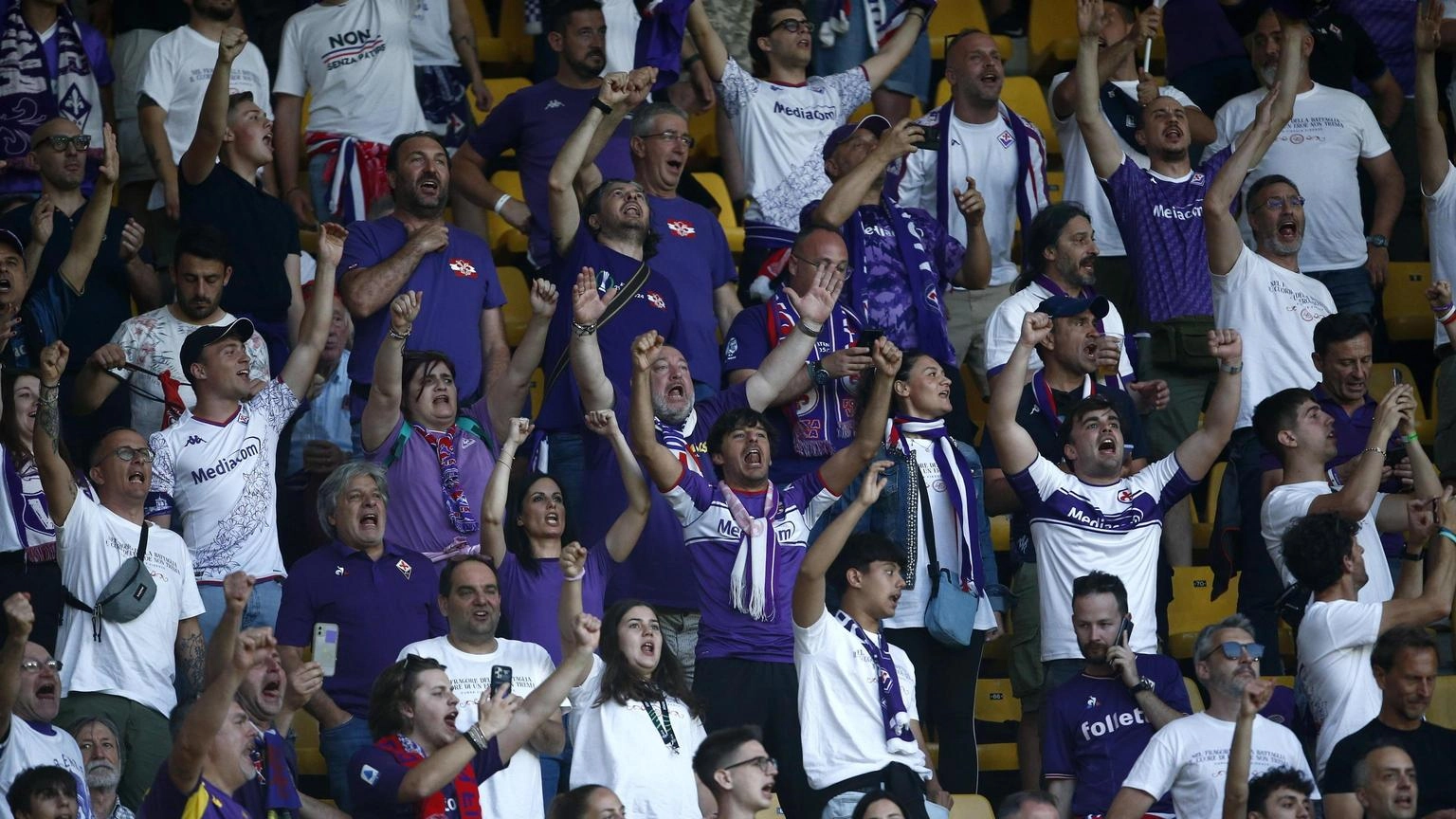Contestazione tifosi Fiorentina 'un fallimento, pazienza finita'