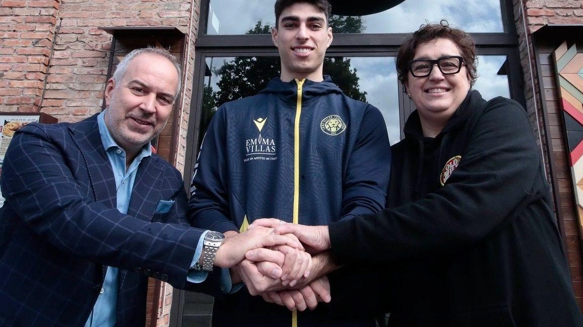 La Emma Villas Siena si prepara per la trasferta a Pineto dopo la vittoria contro Aversa. Nuovo partner per il club: il locale Old Wild West offrirà sconti agli abbonati e sarà punto di ritrovo per i tifosi.