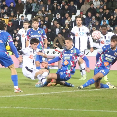 Cesena Reggiana 1-1, botta e risposta Pettinari-Shpendi