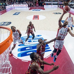 Olimpia Milano ko a Venezia: la stanchezza si fa sentire