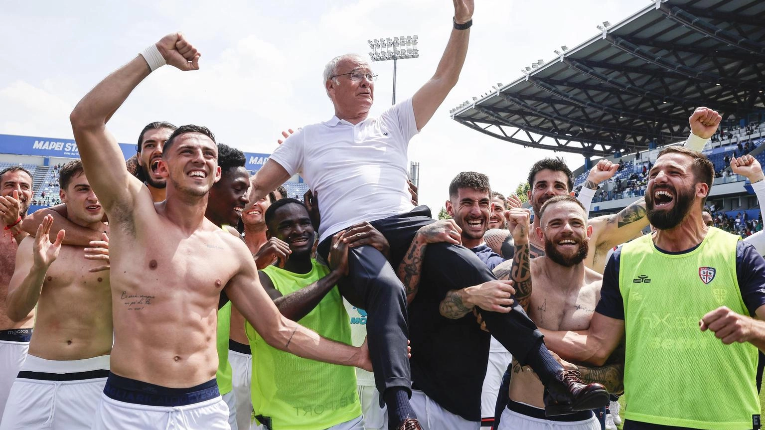Calcio: Claudio Ranieri lascia il Cagliari
