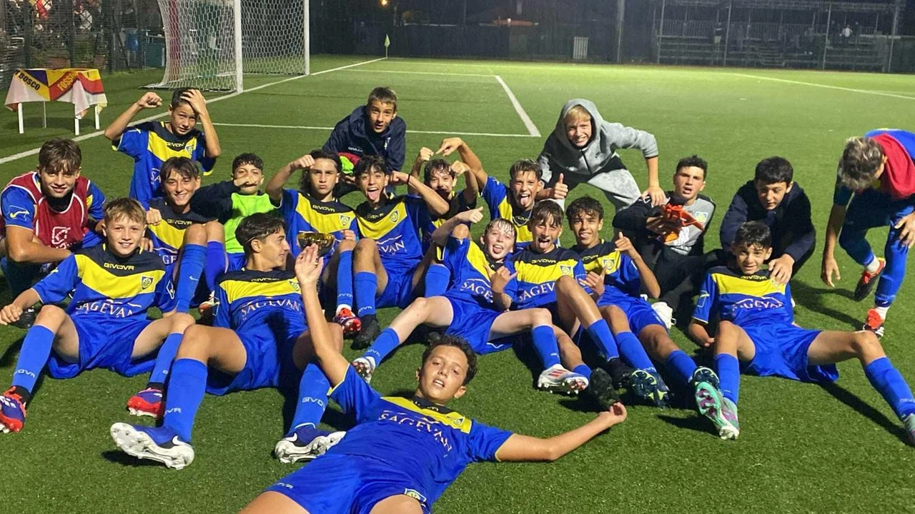 La Carrarese Under 15 festeggia la vittoria nel torneo