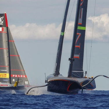 Finale Vuitton Cup: squalificata Luna Rossa, Ineos va 2-1