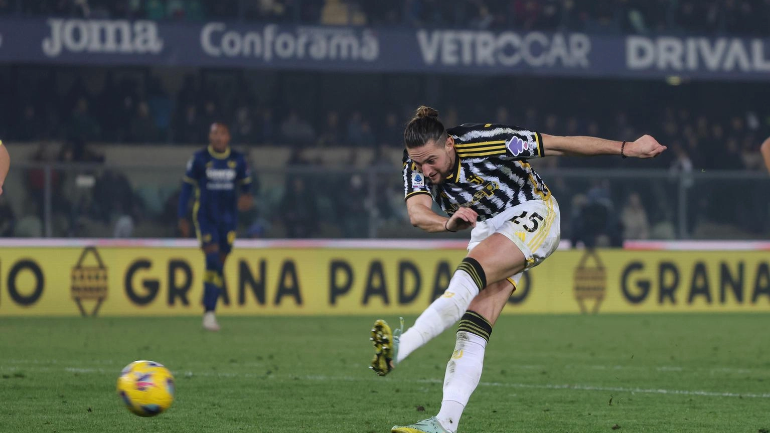 Calcio: Juve; migliora Rabiot, col Genoa Vlahovic torna titolare