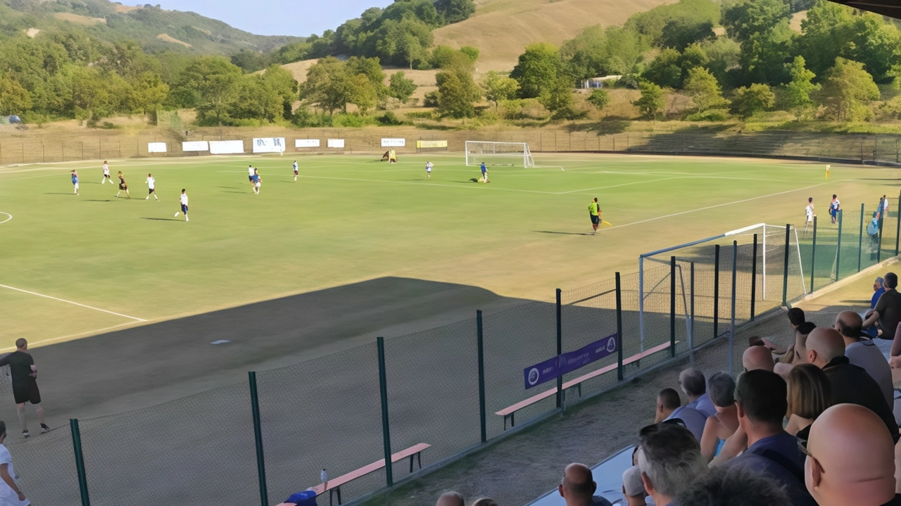 Tifosi fanesi in tribuna per assistere alla sfida con la Fermignanese