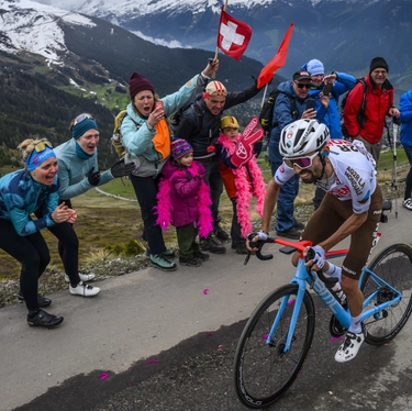 Giro d'Italia 2024, tappa 10: vince Valentin Paret-Peintre. Ordine d'arrivo e classifica