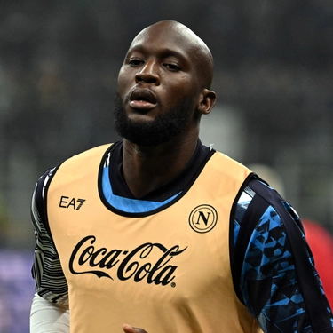 Napoli, infiammazione al ginocchio per Lukaku: in dubbio la presenza con la Roma?