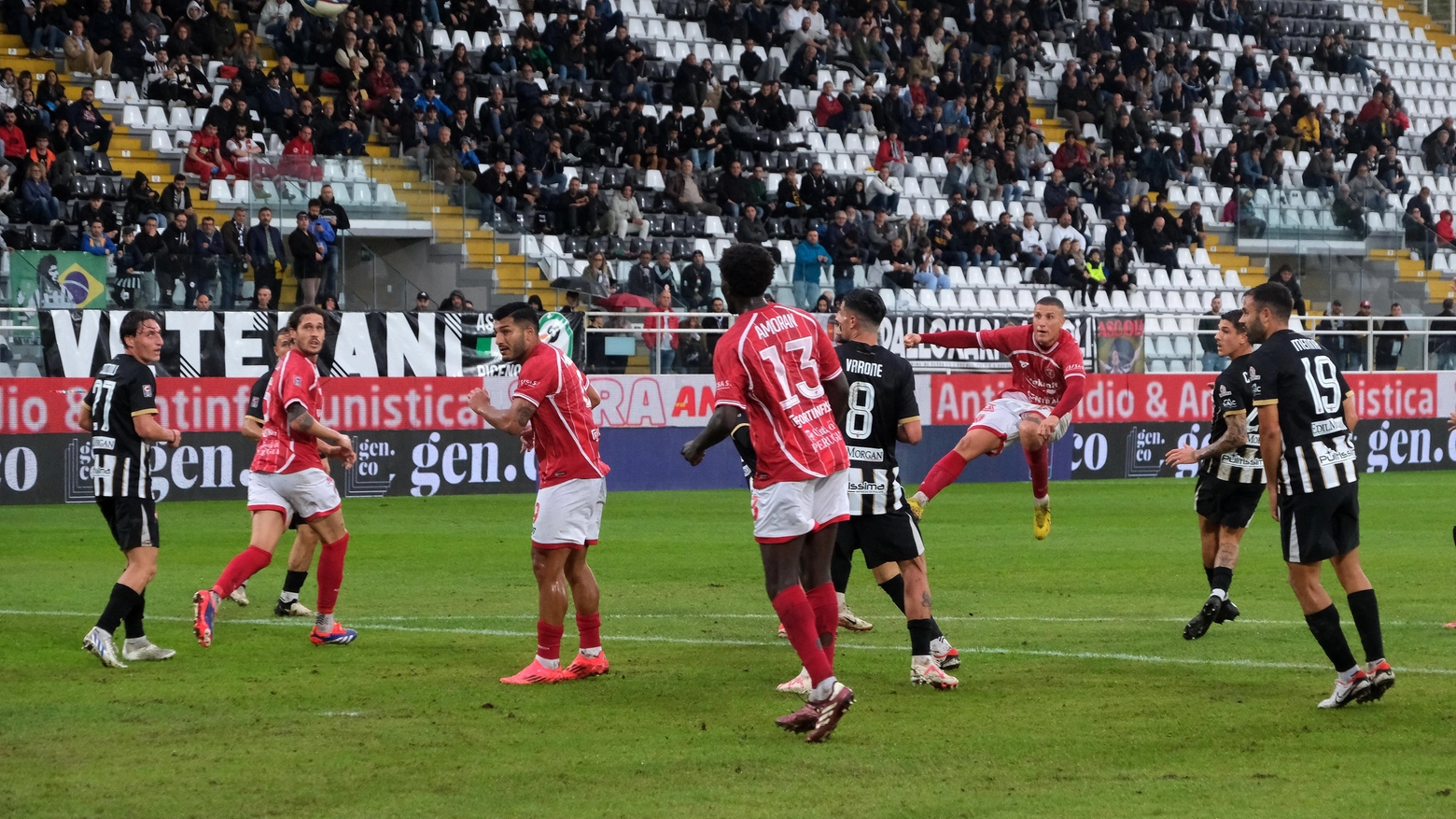 Un successo arrivato nel primo tempo grazie alla coppia Seghetti (che costruisce) e Montevago (che finalizza)