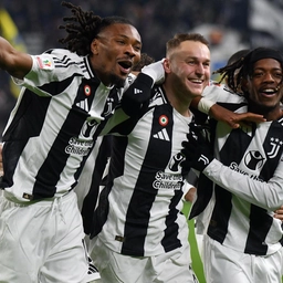 Juventus travolge Cagliari 4-0: Vlahovic e Koopmeiners protagonisti in Coppa Italia