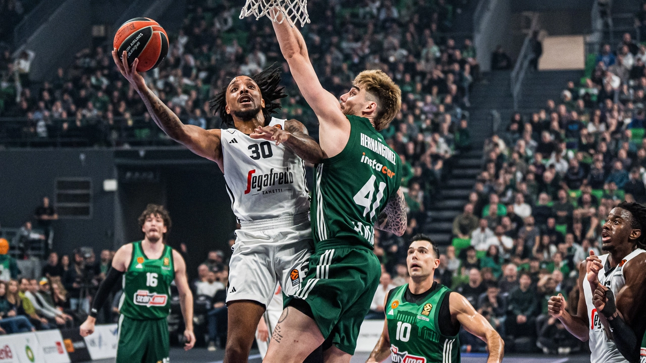 Panathinaikos Atene-Virtus Bologna finisce 111-90 (foto Ciamillo)