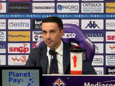 Fiorentina Napoli, Palladino: "Partite che fanno crescere. Gud ha avuto un problema nel riscaldamento"