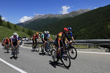 Perché Bernard e Ballerini sono stati multati al Tour de France 2024: cosa è successo