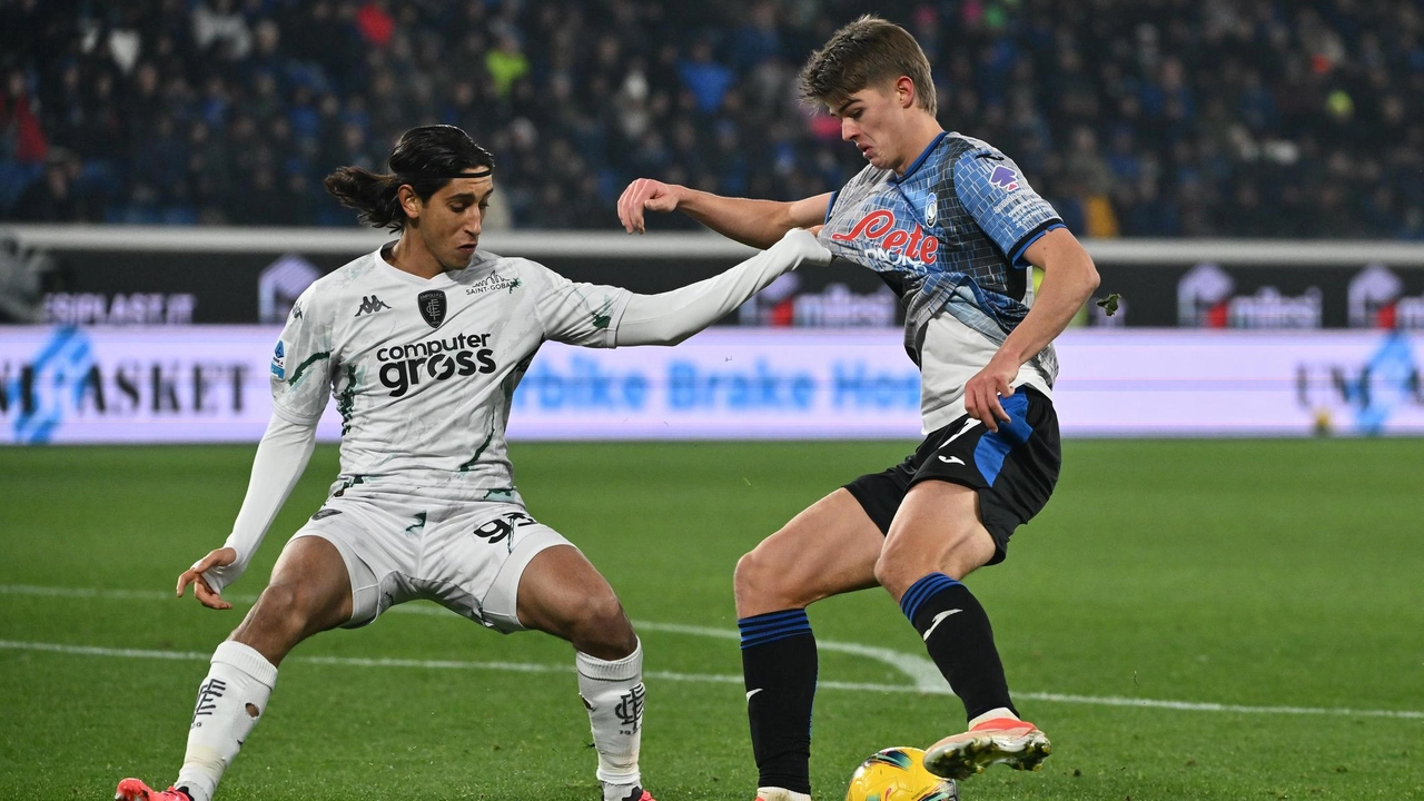 Youssef Maleh, nella foto durante la gara contro l’Atalanta, scalpita per tornare a giocare da titolare