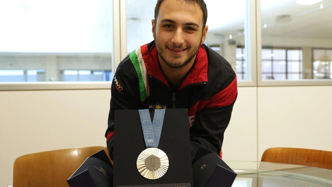 Federico Nilo è reduce dai quattro tricolori vinti con la pistola in via Agucchi "Dopo la medaglia olimpica non sono cambiato, però mi invitano ovunque".