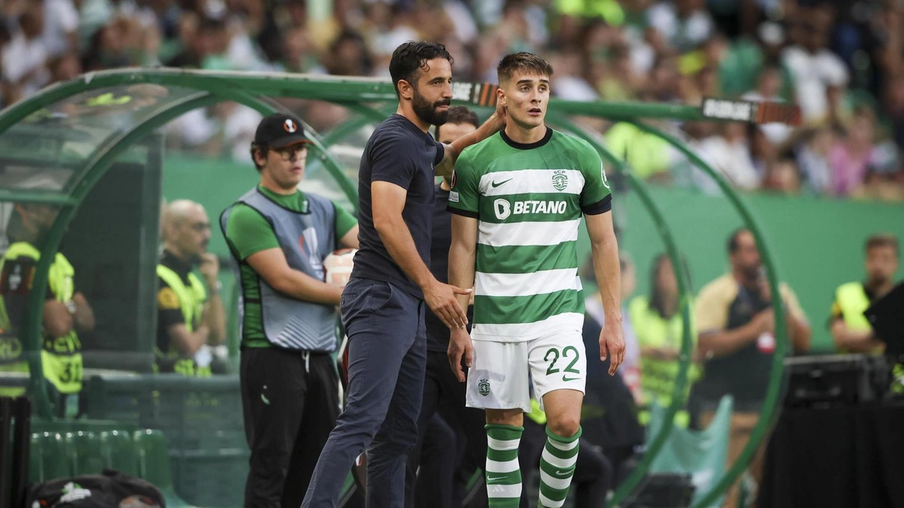 Ivan Fresneda con la maglia dello Sporting Lisbona