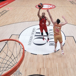 Basket, Eurolega: l'Olympiacos sbanca il Forum di Assago 84-83