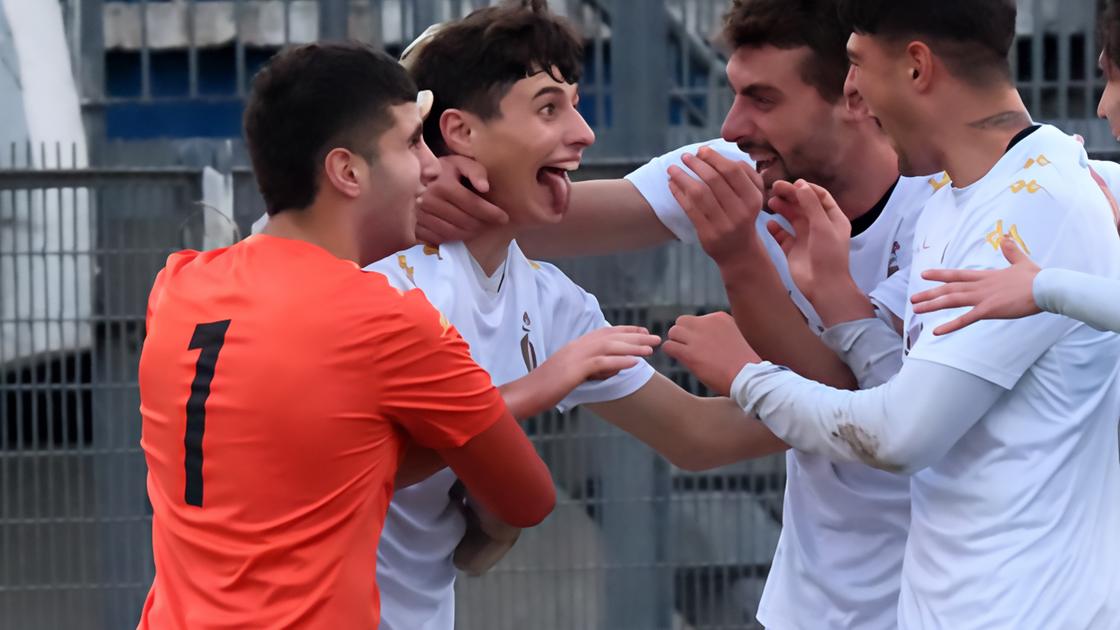 Vittoria importante per gli azzurri contro la Flaminia: la classifica adesso sorride. Bargellini, un eurogol da tre punti. Allungo salvezza per la Sangio