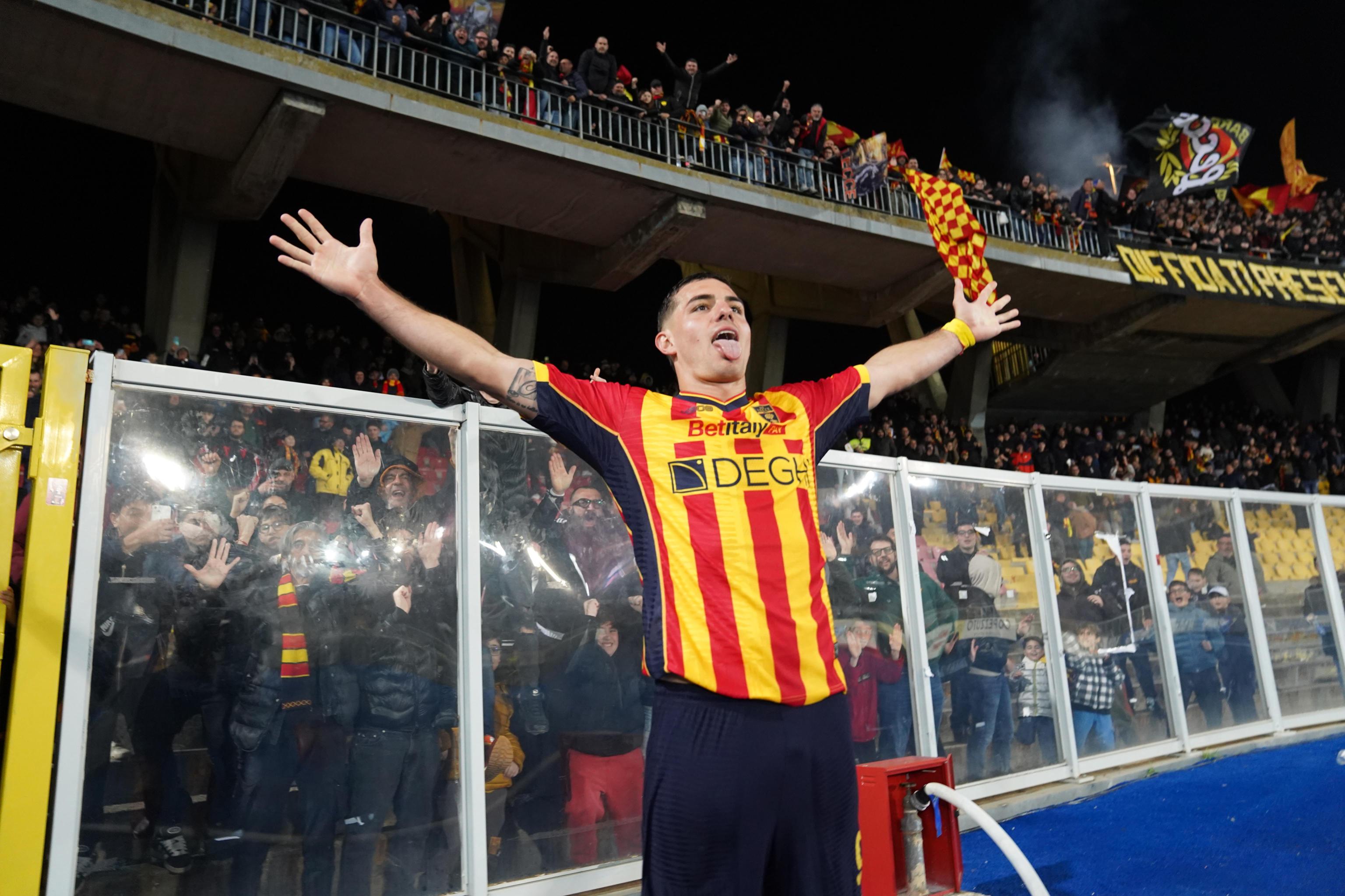 mercato roma il leeds piomba su kristovic o riley e de cuyper i primi obiettivi