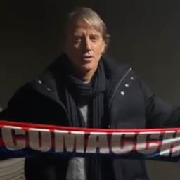 Il saluto sul web. L’ex ct azzurro Mancini saluta Comacchio e Fogli. Il giovane tifoso malato