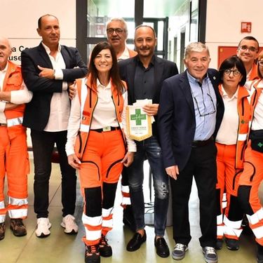 Il presidente salerno visita la sede. Il legame con la Croce Verde: "Uniti da passione e sacrificio»