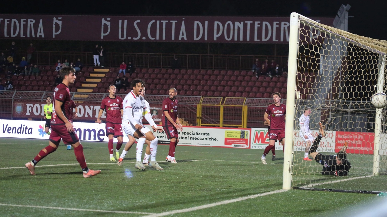 Il gol di Jemenez (foto Bongianni/Germogli)