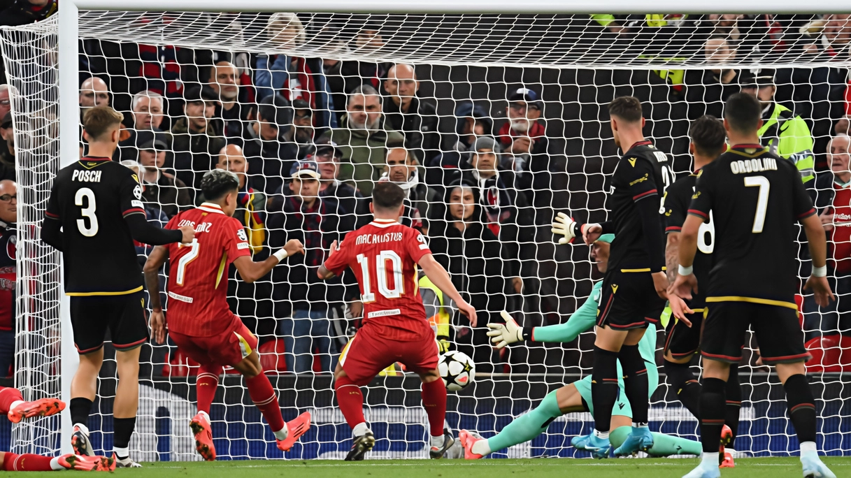 Il gol dell’argentino Alexis Mac Allister, 25 anni, che ha sbloccato presto la partita in favore del Liverpool