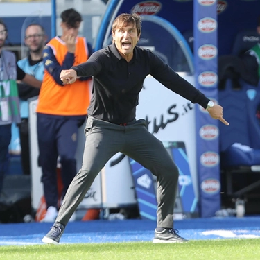 Conte, il primo posto è di rigore. Lukaku in ombra, luce Simeone. E il Napoli passa anche ad Empoli