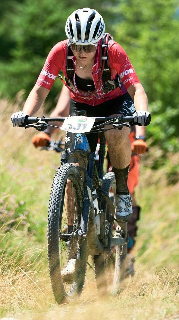 Mountain bike: ieri l’ultima frazione a Castelnovo Monti dell’Appenninica Stage Race. Arias e Bakker salgono sul trono Mountain bike: ieri l’ultima frazione a Castelnovo Monti dell’Appenninica Stage Race. Arias e Bakker salgono sul trono