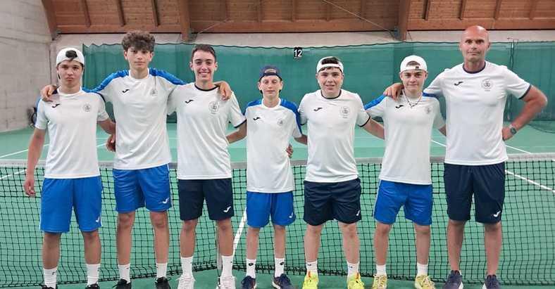 https://sport.quotidiano.net/image-service/view/acePublic/alias/contentid/MjBmZTE2MzctMzM4Mi00/0/campionato-under-16-il-cus-va-in-semifinale.jpeg