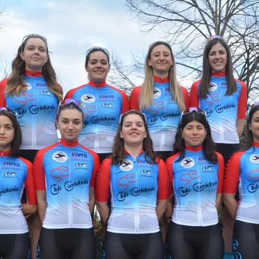 Ciclismo. Il presidente Cartechini presenta la giovane formazione del Club Corridonia