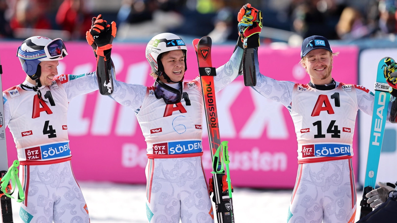 Henrik Kristoffersen, Alexander Steen Olsen e Atle Lie McGrath (Ansa)