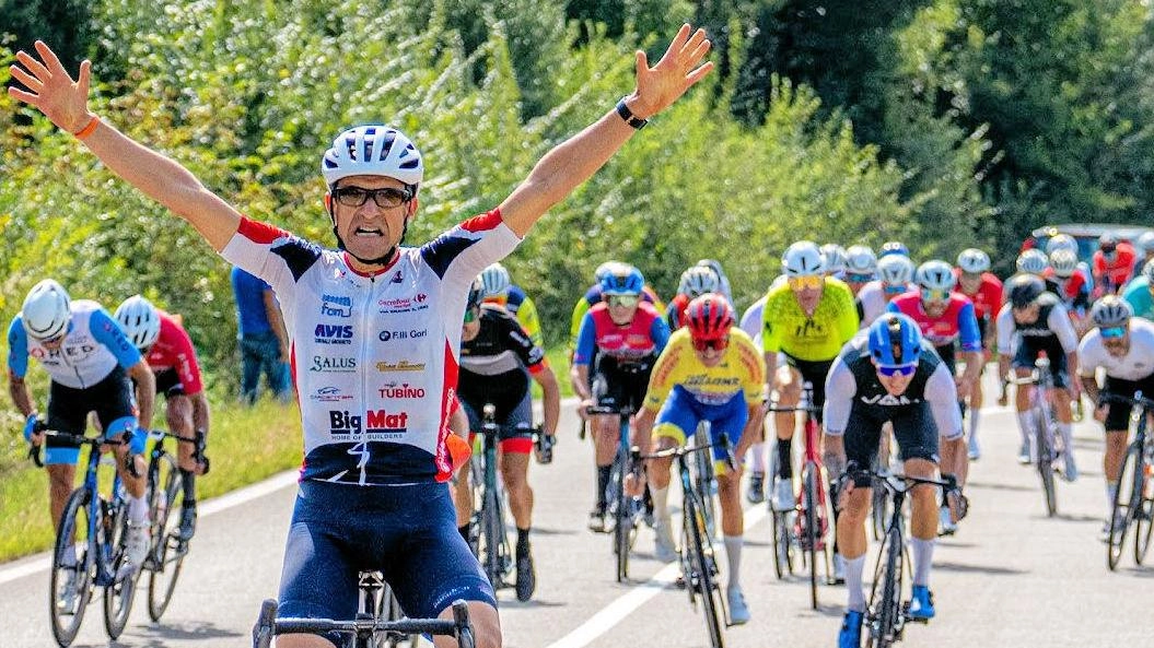 Adriano Nocciolini del «Marathon Bike» ha vinto il Trofeo Pian dei Bichi E’ la vittoria numero 63 in carriera