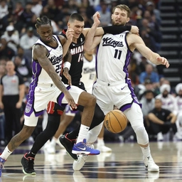 Infortuni di Doncic e Irving: i Mavericks crollano contro i Grizzlies