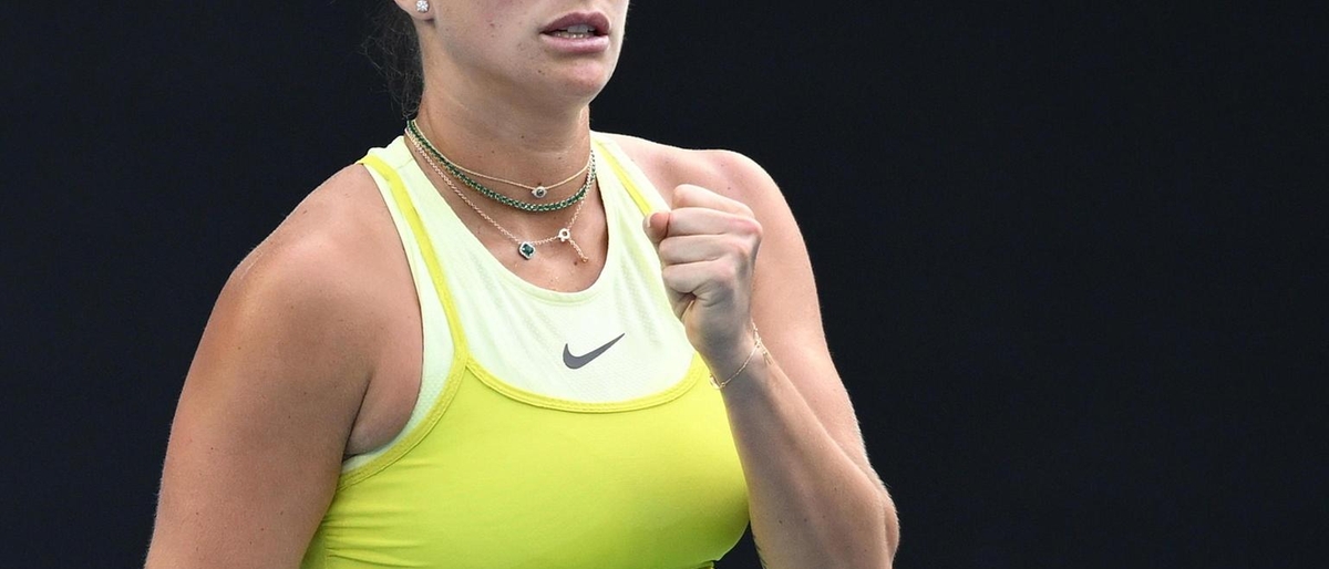 Australian Open: Sabalenka soffre ma va in semifinale