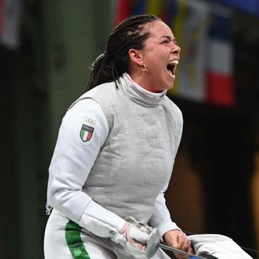 Alice Volpi, medaglia d’argento alle Olimpiadi. La Toscana esulta per la fiorettista senese