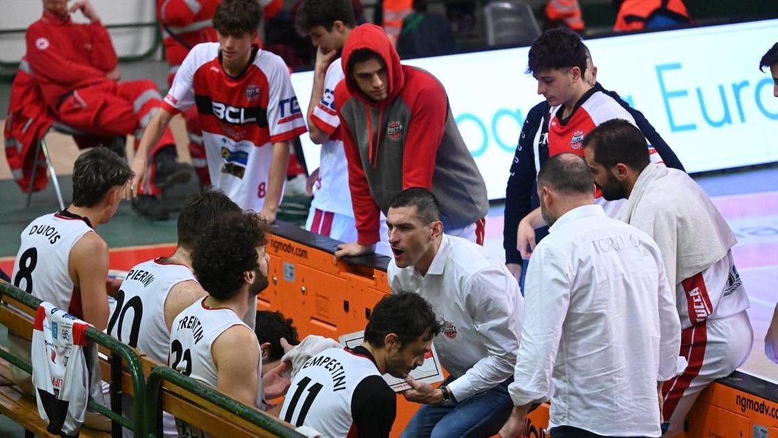 https://sport.quotidiano.net/image-service/view/acePublic/alias/contentid/MmExZjk4ZjgtNWJhNC00/0/basket-serie-b-maschile-interregionale-bcl-ad-arezzo-contro-la-sua-bestia-nera.jpeg?f=16:9&w=1200&h=630