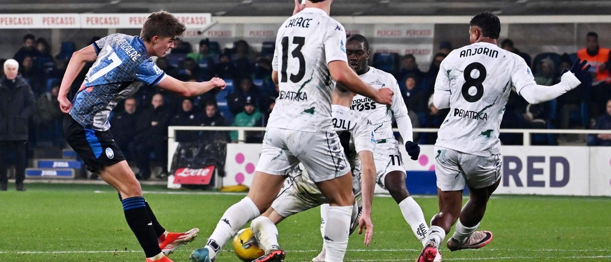 Atalanta supera l'Empoli 3-2 con doppietta di De Ketelaere e riconquista la vetta